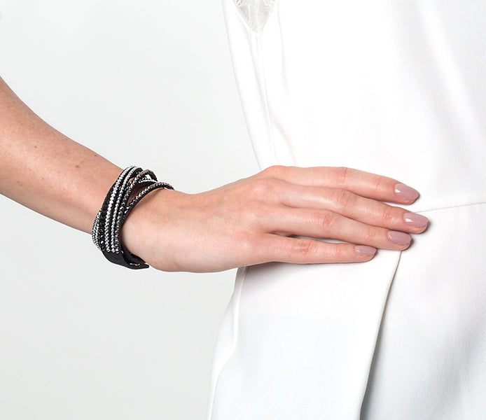 Astral Bracelet in Jet Black
