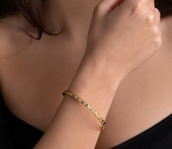Bee Love Bangle in Gold Plating