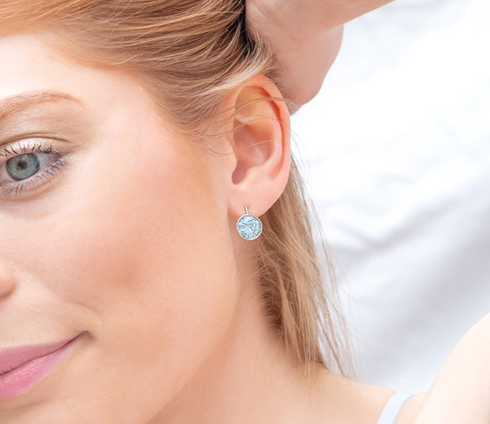 Bella earrings in rhodium plating with aquamarine