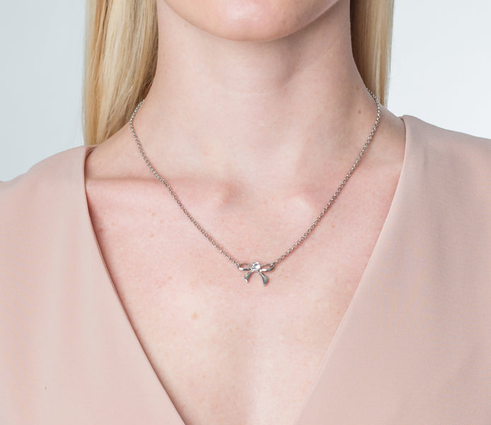 Bow Pendant