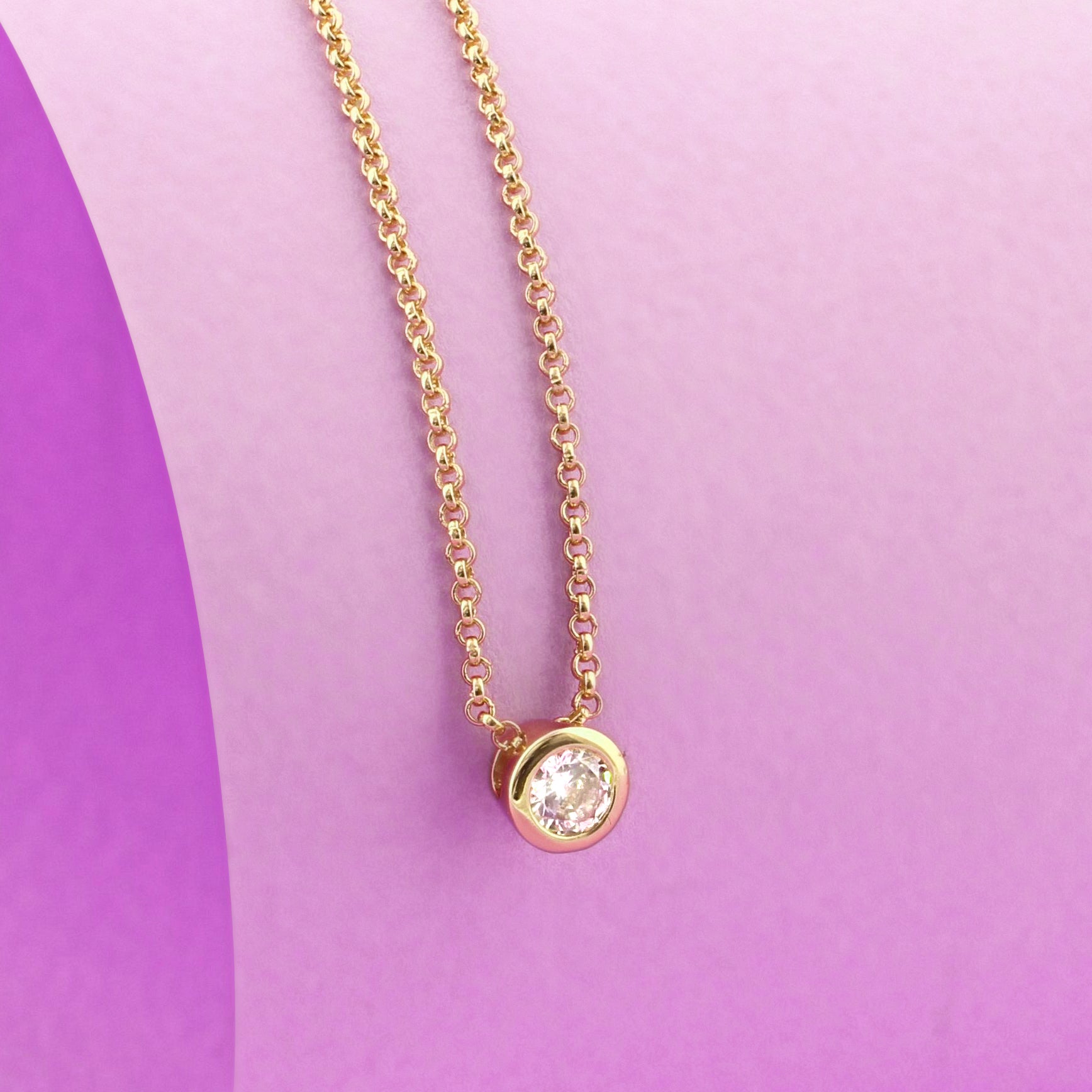 Circle Surround Pendant in Gold Plating