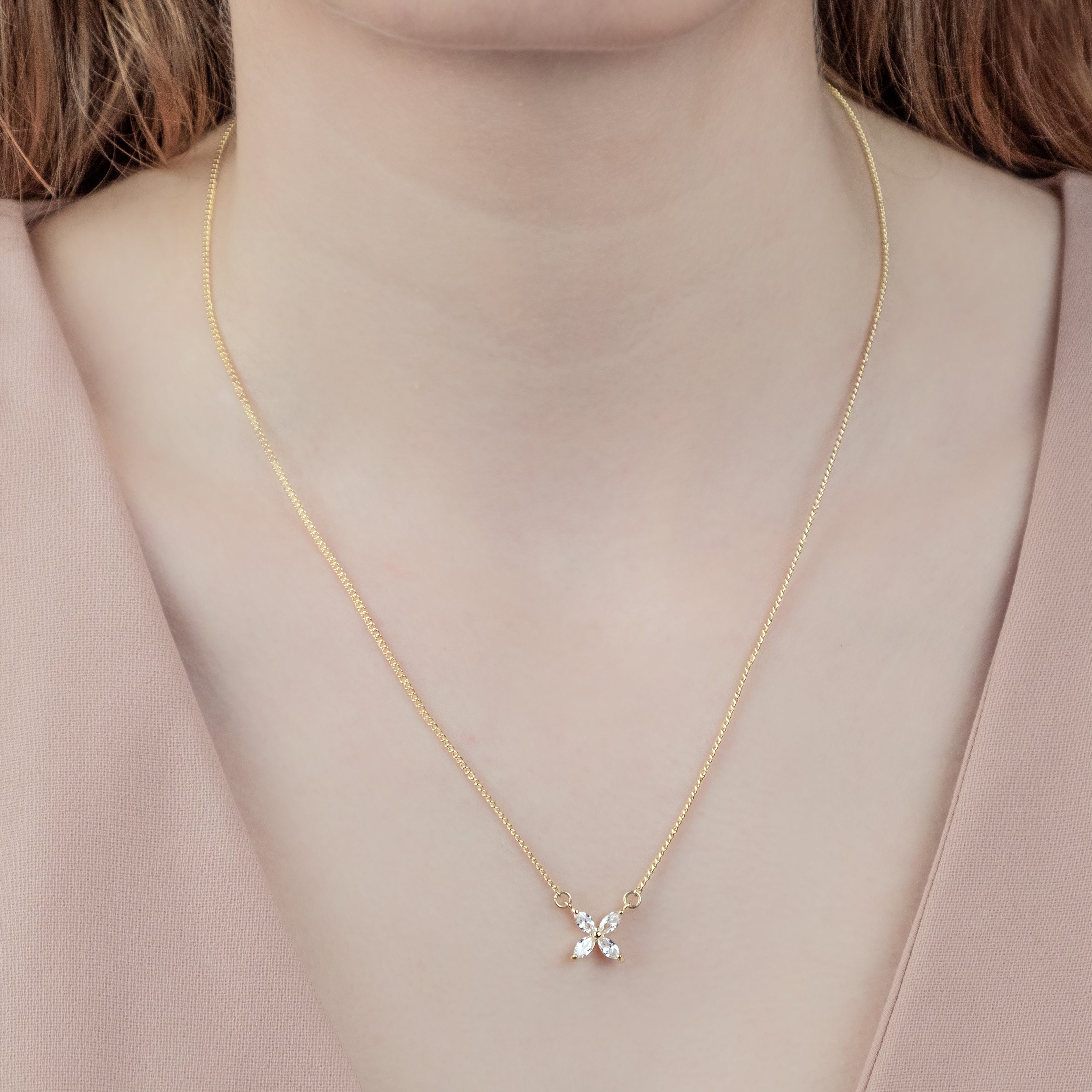 Lily Necklace in Gold Plating