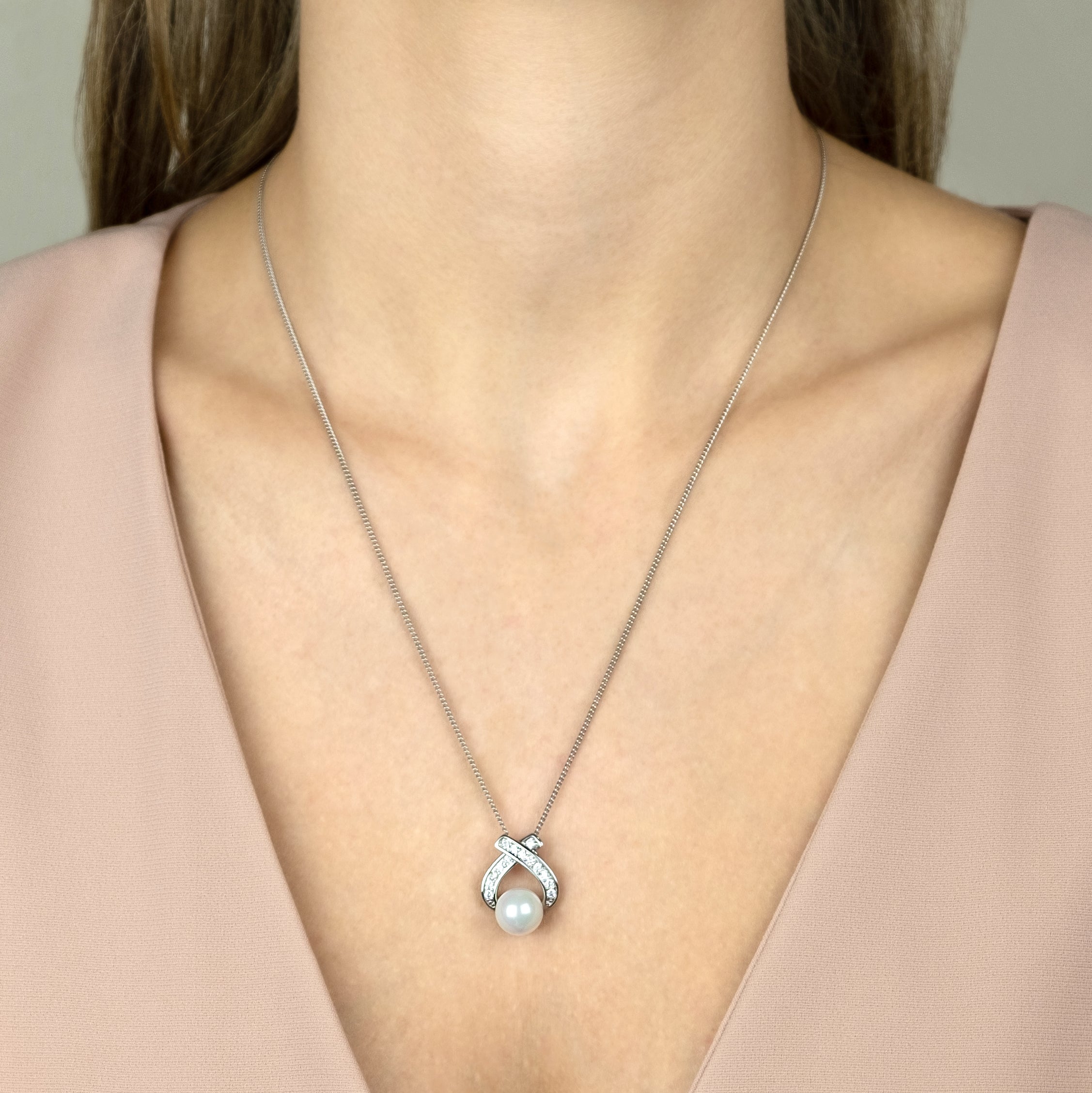 Pearl Crystal Pendant