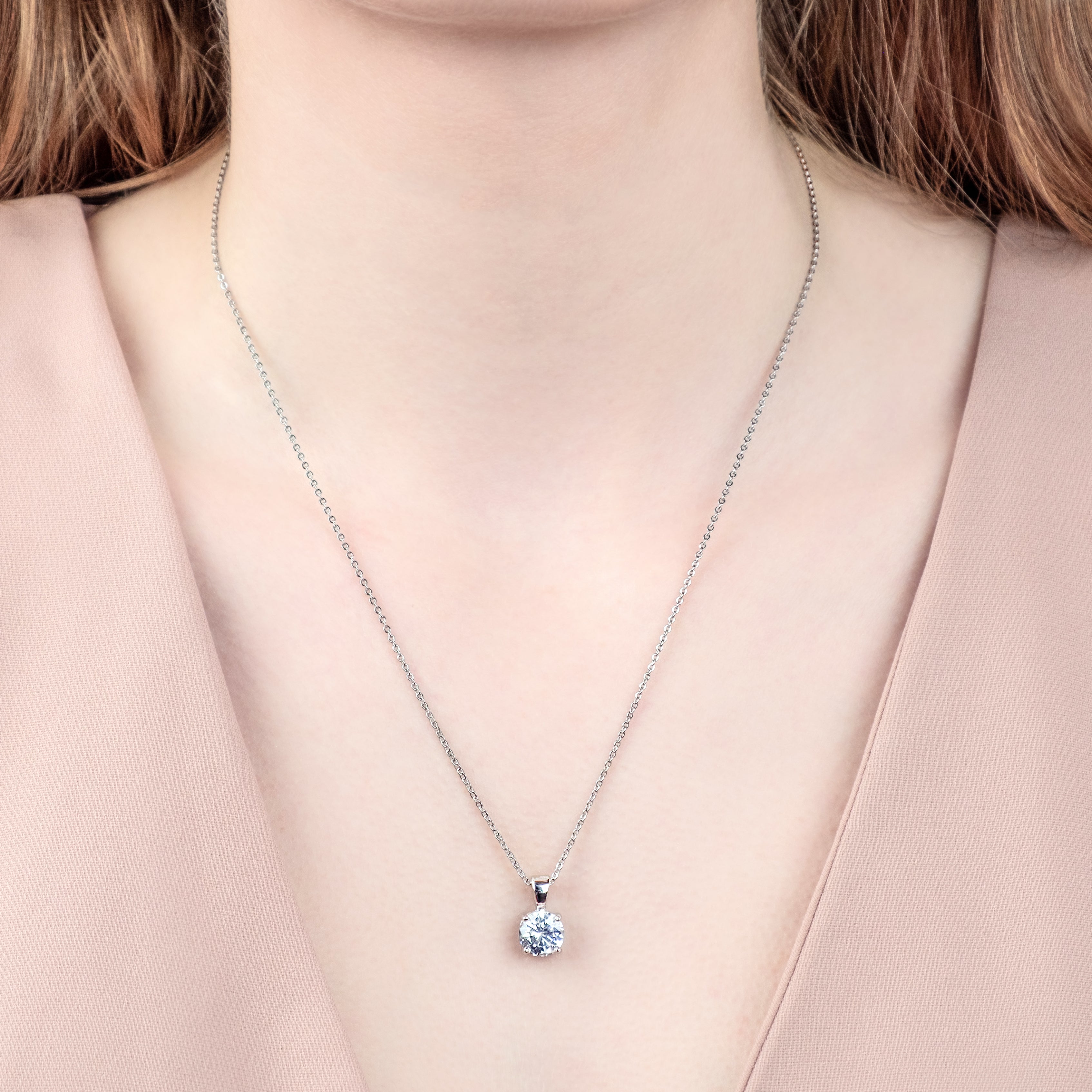 Solitaire Pendant in Large Size