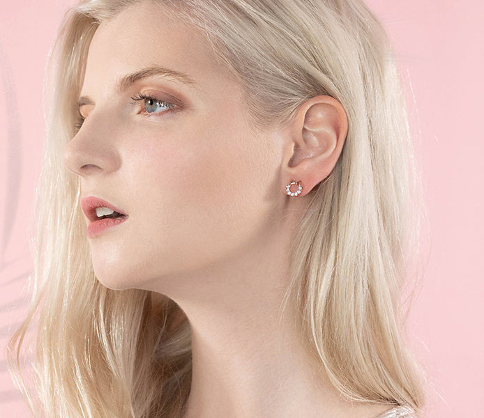 Wreath Stud in Rose Gold Plating