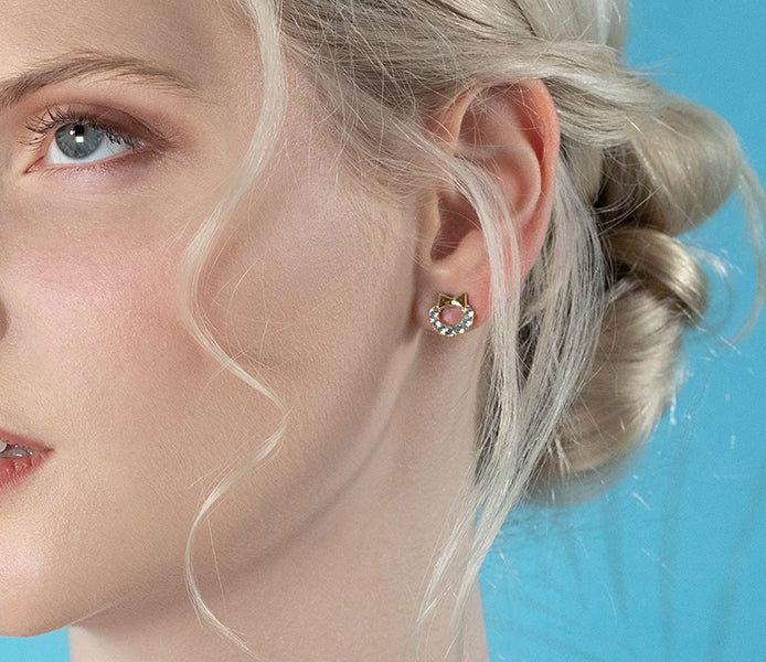 Wreath Stud in Yellow Gold Plating