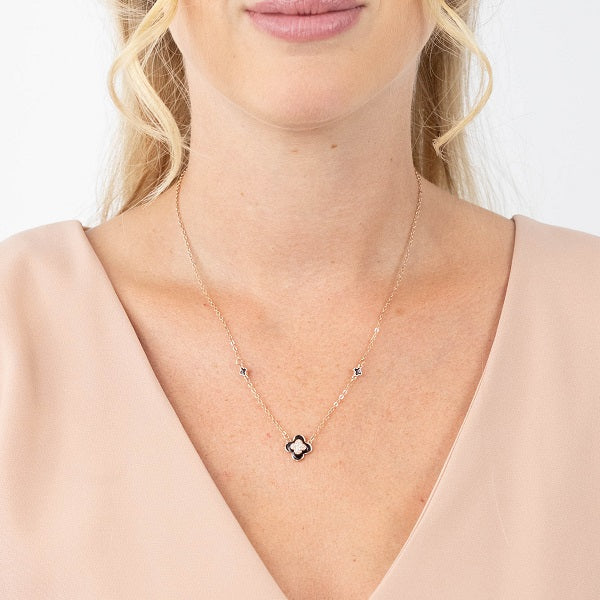 Clover Necklace in Rose Gold Plating
