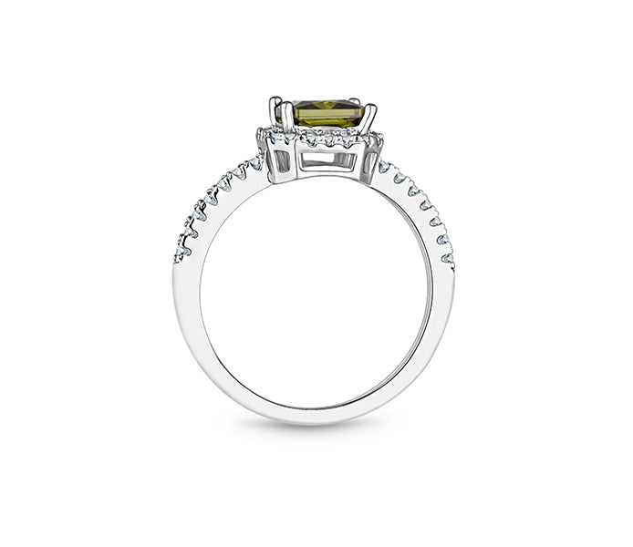 Green halo ring in rhodium plating size 6
