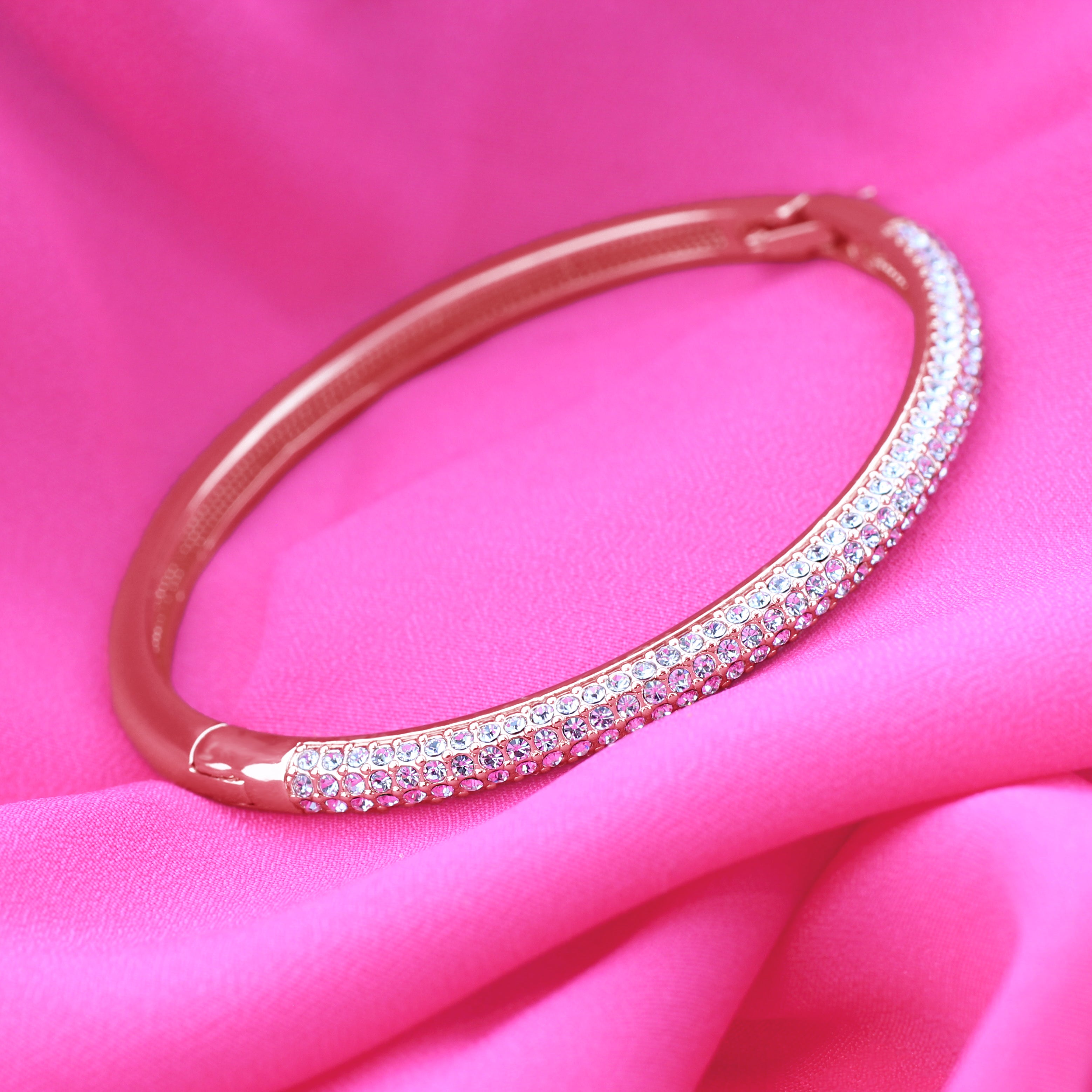 Luminous Bangle in Rose Gold Plating