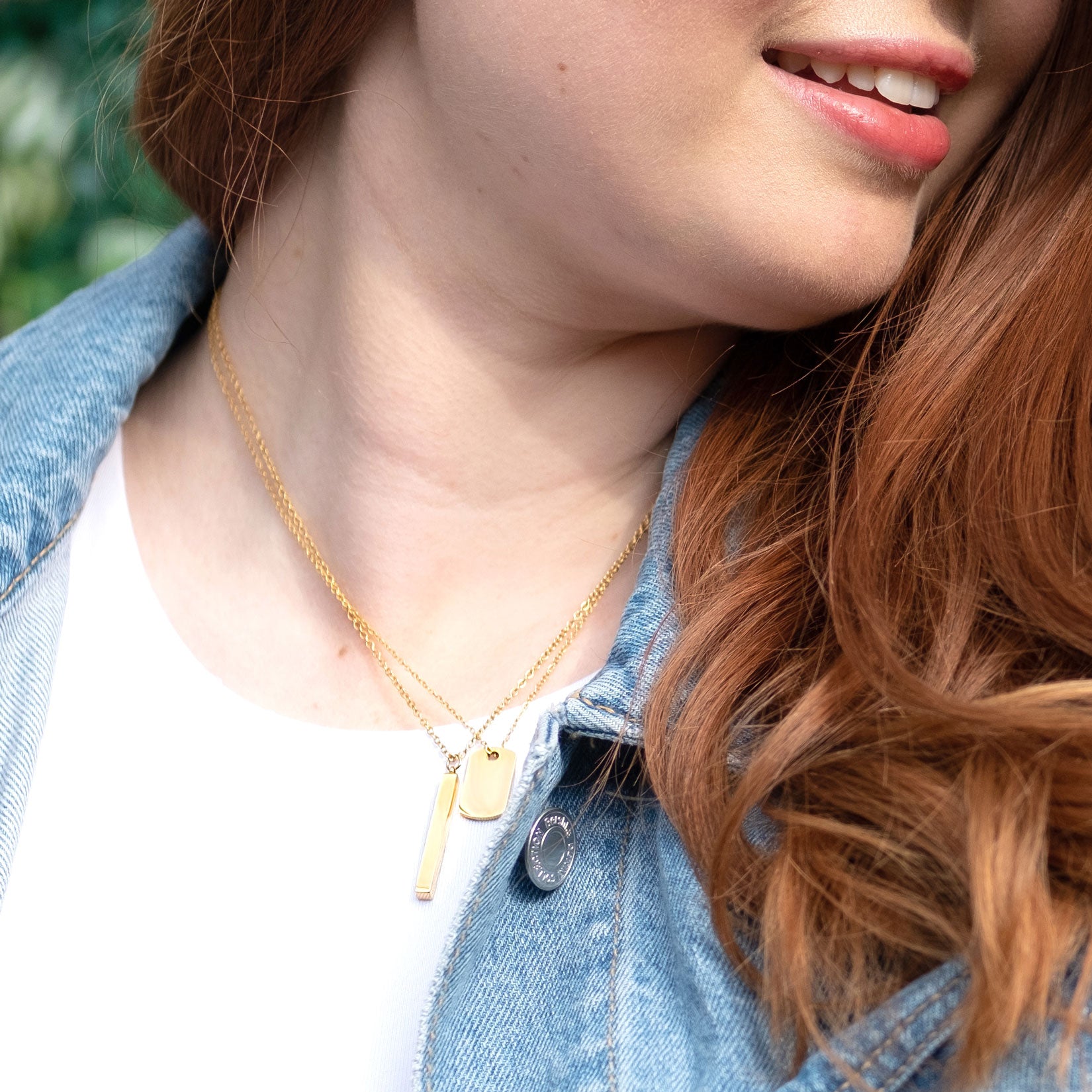 Vertical Bar Pendant - Gold